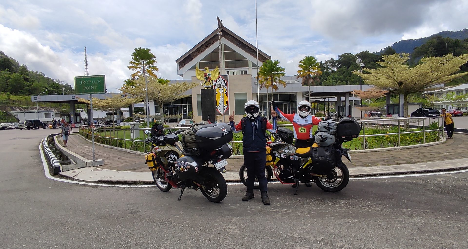 Father and Son finish